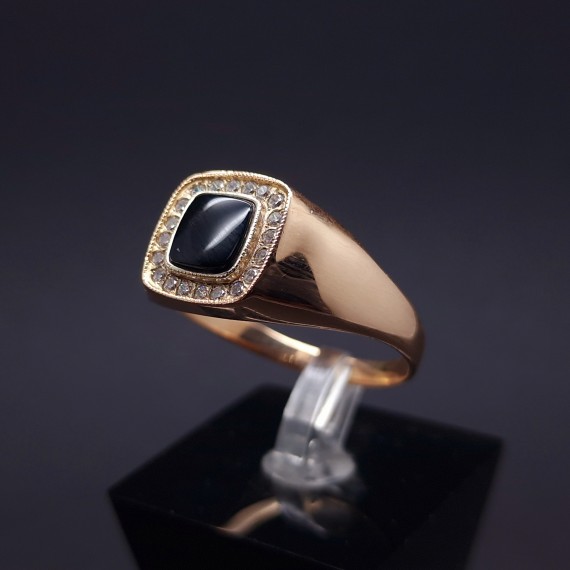 Men's gold ring