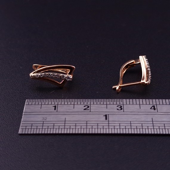 Gold earrings with zircons 