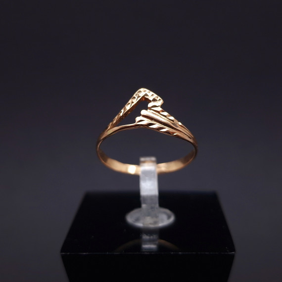 Gold ring