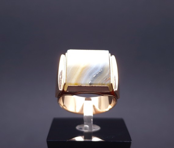 Men's gold ring