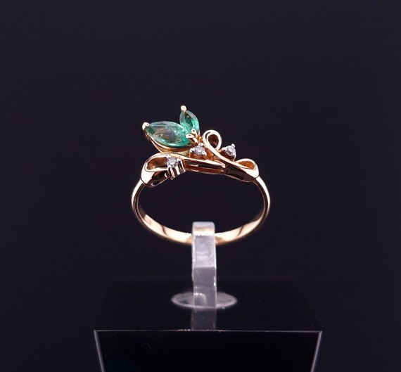 Gold ring with diamonds and emeralds (NEW)