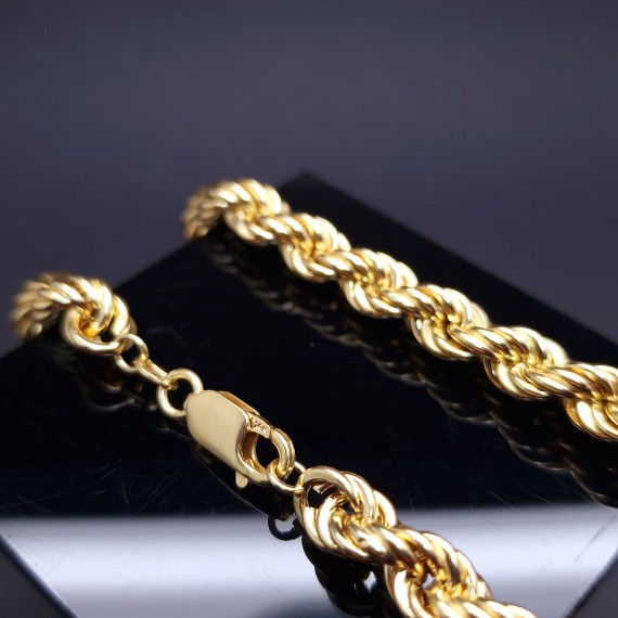 Gold chain 