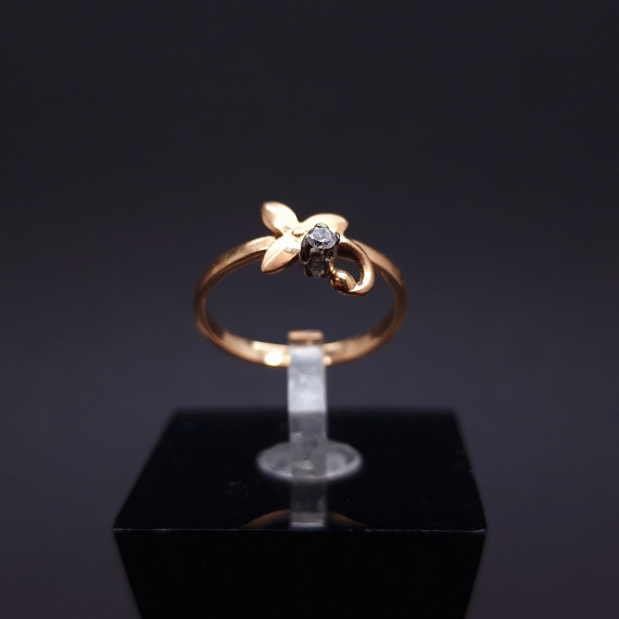 Gold ring