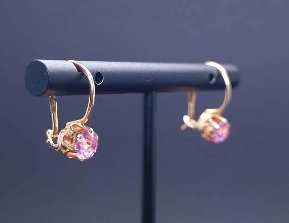 Vintage gold earrings with colored stones