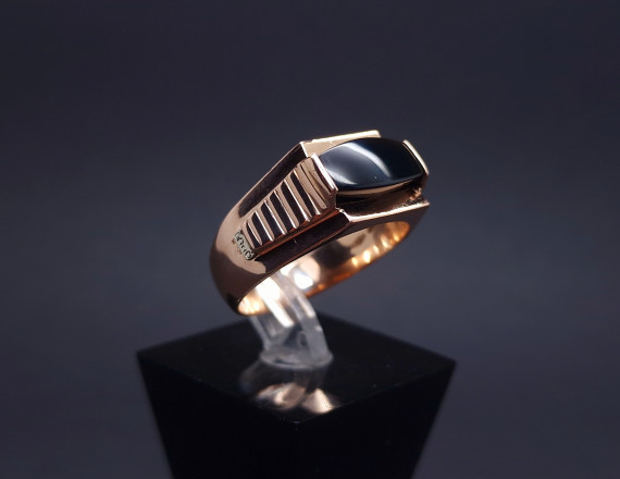 Men's gold ring