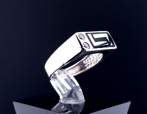 Silver ring 