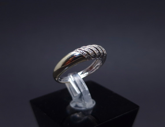 White gold ring with diamonds