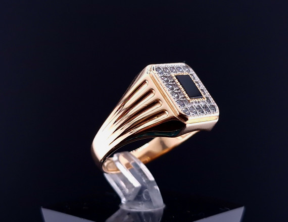 Men's gold ring