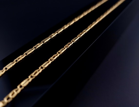 Gold chain 