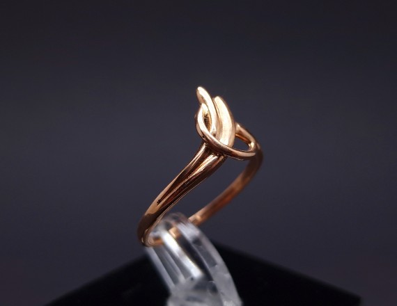 Gold ring