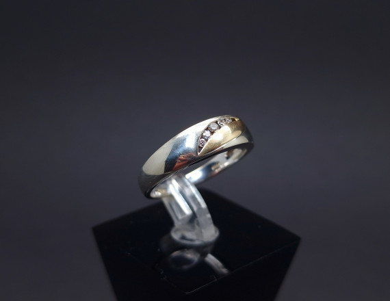 White gold ring with diamonds