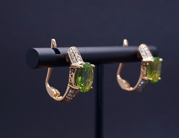 Gold earrings with diamonds and colored stones