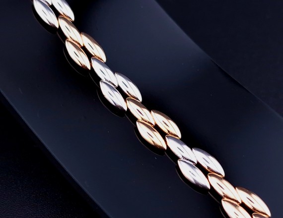 Gold bracelet 