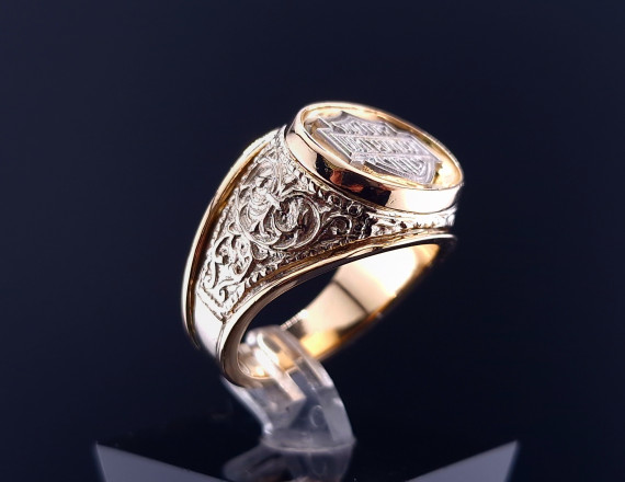 Men's gold ring