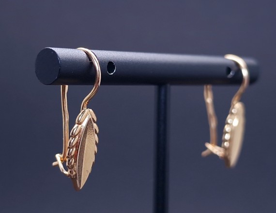 Vintage gold earrings 