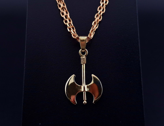 Gold pendant 